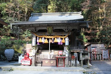 由岐神社の紅葉